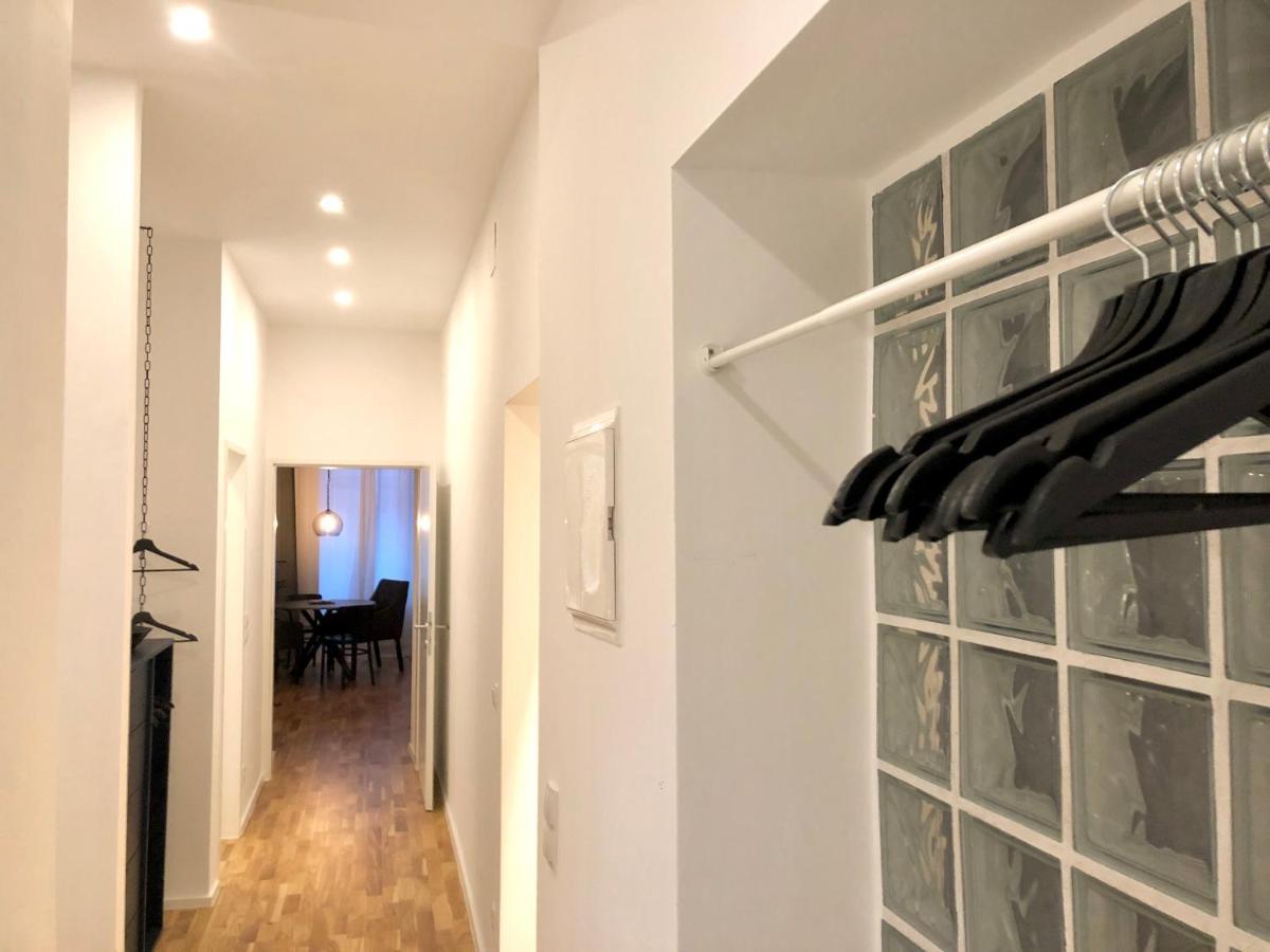 Boutique Apartment Kingfisher - Viennas Trendiest Neighbourhood Bagian luar foto